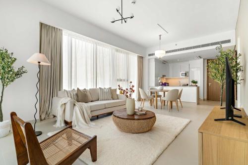 Silkhaus Vacation Homes Charming 1BDR in Canal Front Tower, Dubaj