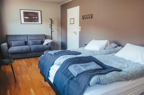 Hóll Adventure House - Ævintýrahúsið Hóll á Siglufirði (Holl Adventure House - Ævintyrahusið Holl a Siglufirði) in Siglufjordur