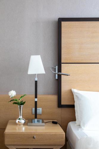 Classic Double Room image 4