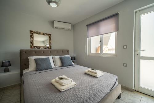 Villa Eftychia - villa with 2 private pools!!! by PosarelliVillas, Almirida (photo 2)