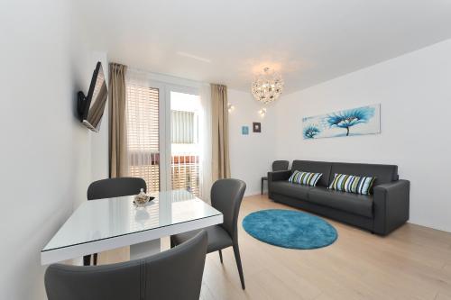Luka Residence Apartments 5