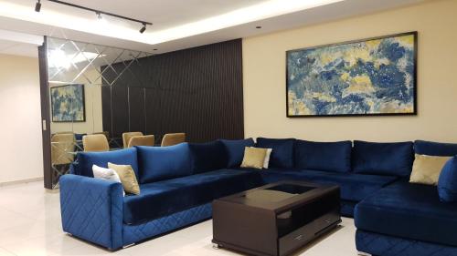 Comfortable Flat Near Everything, Walk to Shops and Beach, Agadir