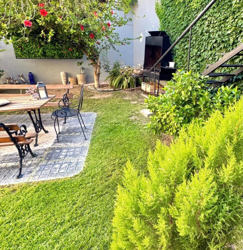 Παροχές, Cómodo departamento 2 dormitorios con jardín sobre Avenida Libertador (Comodo departamento 2 dormitorios con jardin sobre Avenida Libertador) in Σαν Χουάν