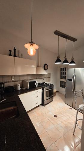 Κουζίνα, Cómodo departamento 2 dormitorios con jardín sobre Avenida Libertador (Comodo departamento 2 dormitorios con jardin sobre Avenida Libertador) in Σαν Χουάν