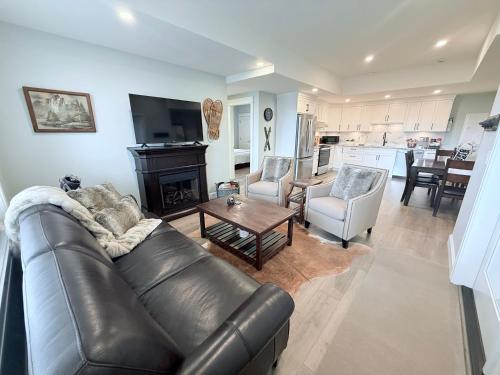 Peaks & Waters at Harrison Mills in 哈里森米爾斯