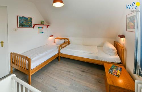 Apartment with Terrace image 10