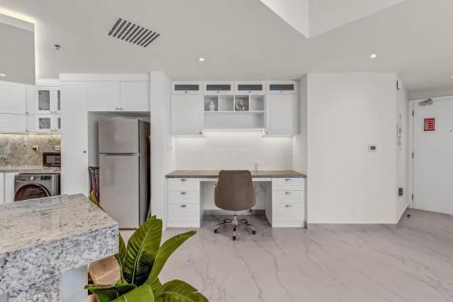 New Stunning Dubai Marina 1BR apartment in the Iconic Waves Tower!, Dubaj (zdjęcie 8)