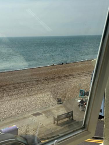 The Ship Inn - image 10