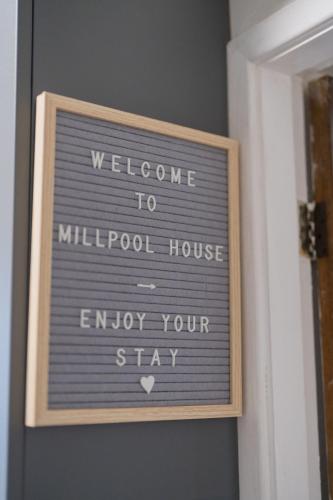 3 BR Home With Football Table in Smethwick, Birmingham, Birmingham (foto 3)