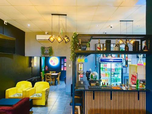 40 CZ KUBS Oxford Apartments in Kidd's Beach