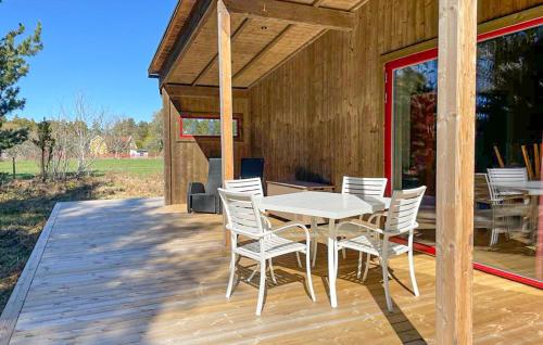 Viesnīcas āriene, 2 Bedroom Cozy Home In Lärbro (2 Bedroom Cozy Home In Larbro) in Ire