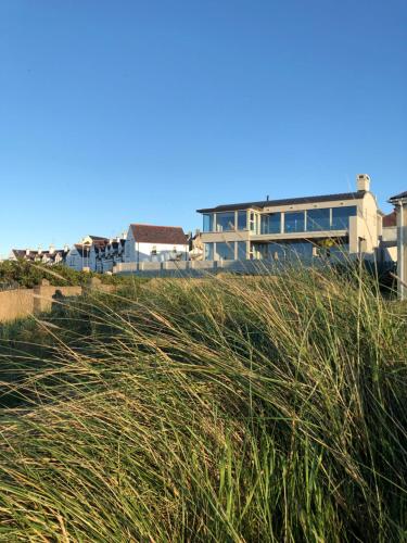 Blackrock Beach House, Portrush gîte à louer Dhu Varren Railway Station