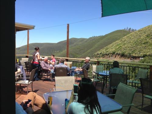 Priest Station Cafe & Cabins 3