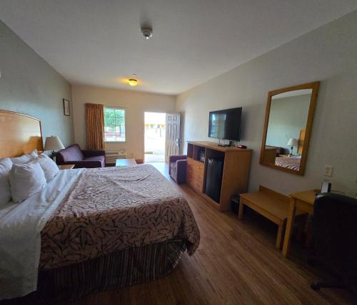 Whitesboro Inn & Suites in Whitesboro (TX)