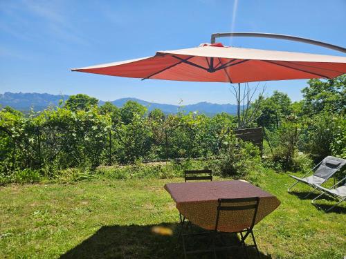 Aed, Appartement vue imprenable montagne in Quenza