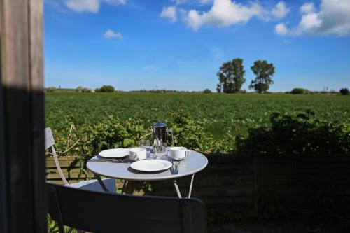 View, Sleep Space 3 - Green Tiny Spot Cuxhaven Altenbruch in Cuxhaven