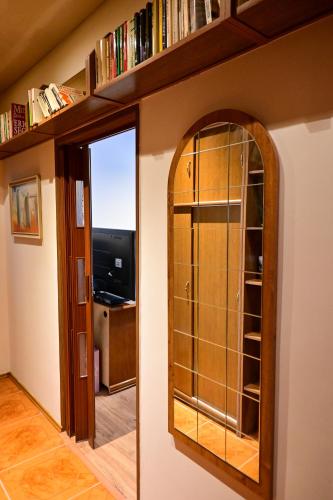 Harry Potter inspired 2bdr old town, Bratislava (fotografie 7)