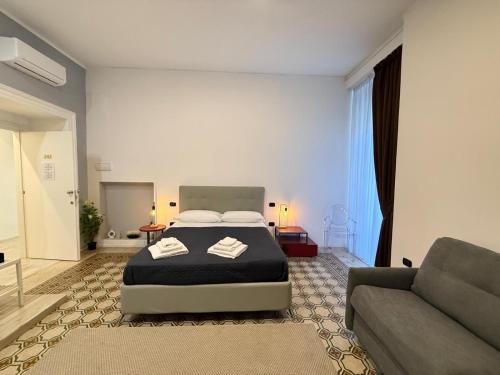 La Piazza Suite, Naples (photo 2)