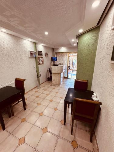 ล็อบบี้, Sera Hotel in ลาเลลี