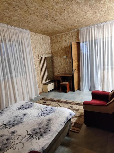 Comfort House in Ptghni