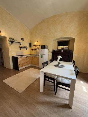 Central Oasis-with parking