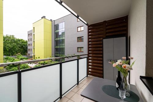 Grabiszyńska Studio - Balcony & Workspace - by Rentujemy, Breslau (Foto 5)