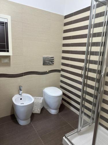 One-Bedroom Apartment image 10