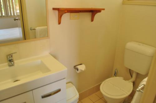 Isla House PA Isla House PA is a popular choice amongst travelers in Brisbane, whether exploring or just passing through. The property offers a wide range of amenities and perks to ensure you have a great time. Ser