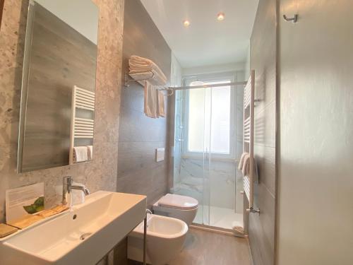 Hotel Bracciotti, Lido di Camaiore (zdjęcie 10)