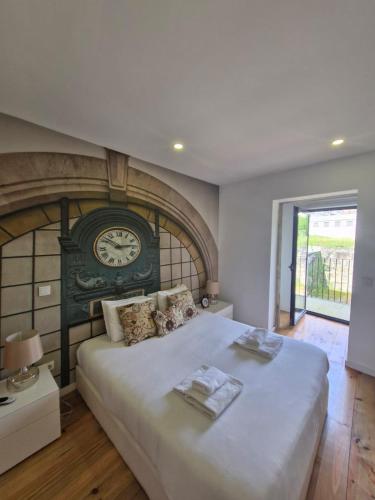 Campanhã Clock House with terrace, Porto