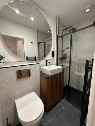 2 Bedroom Apartments Near Anfield Stadium - Sleeps 4 per Flat, Liverpool (photo 7)