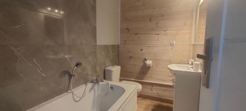 Twin Daola in Orunia Gorna