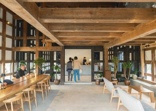 Restaurant, 泊まれる文化交流施設 盆宿U bon-yadoU in Yuzawa