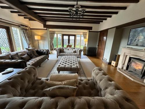 Közös társalgó / TV, Greenacres Hall in Disley