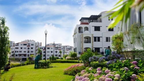 Lilacs Garden beautiful apartment best view in Cabo Negro