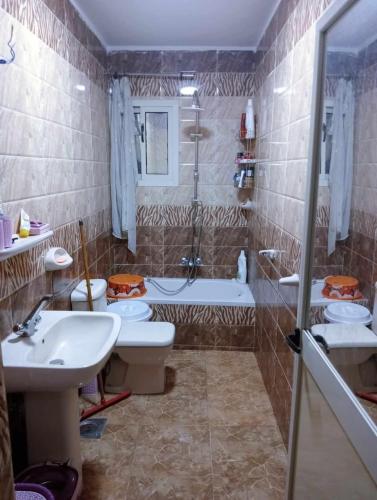 ام جوزه هاوس in Salt