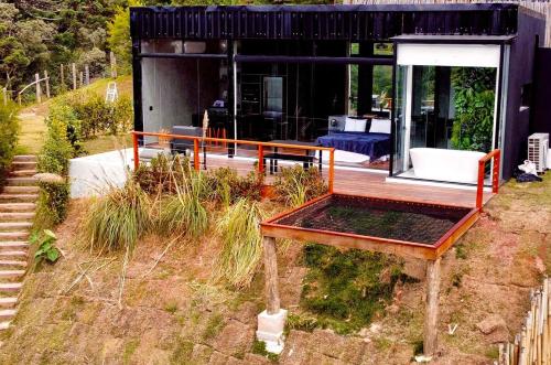 Contêiner de Luxo em Campos do Jordão - OkaBox Prime (Conteiner de Luxo em Campos do Jordao - OkaBox Prime) in 蘭舒阿萊格里公園