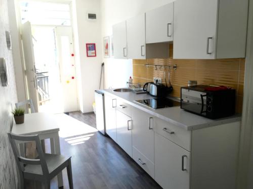 Budget Apartment by Hi5-Kiraly 99, Budapešť (fotografie 8)
