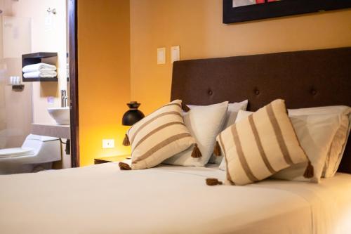 1 queen bed