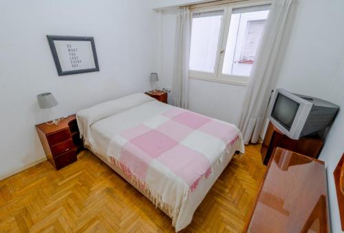 Two-Bedroom Apartment image 5
