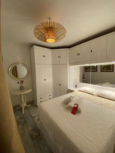 9 Private rooms in Nou Barris