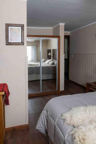 Quadruple Room image 6