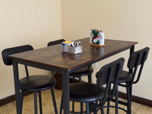 Instalaciones, Casa Quetzal in Zona 13