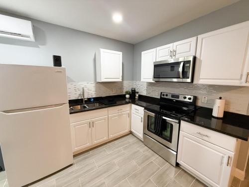 Cozy Modern Studio in Kelet-Orlando