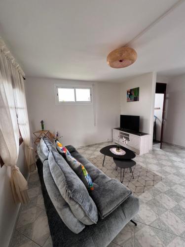 Sala de estar / sala de TV, VILLA Papillon in Les Abymes