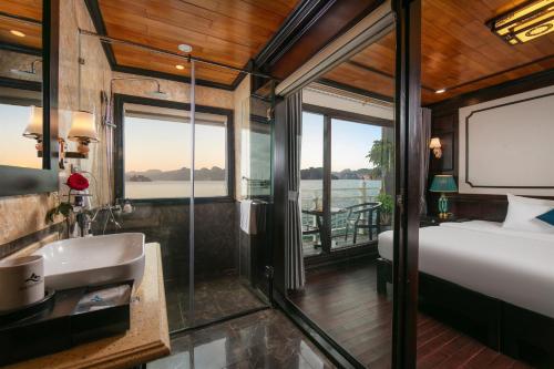 Star Boutique Cruise - image 2