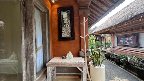 Double Room image 10