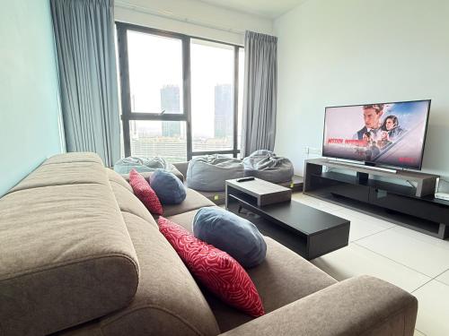 Midvalley Mosaic Elegant Home 2BR 8PAX