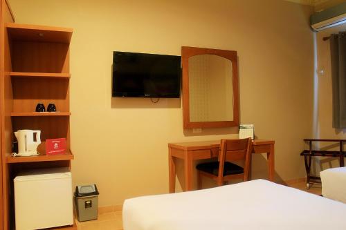 ZEN Rooms Bukit Tunggul Bandung