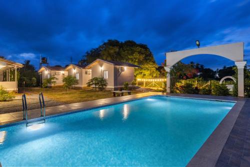 5 bedrooms, 5 beds